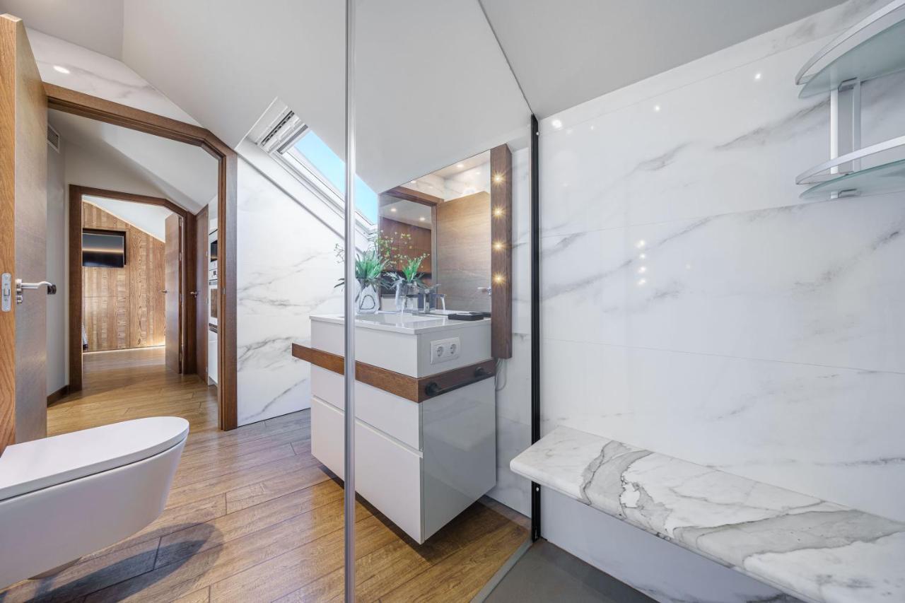 อปาร์ตาเมนโตส ฆิบรัลฟาโร Apartment มาลากา ภายนอก รูปภาพ
