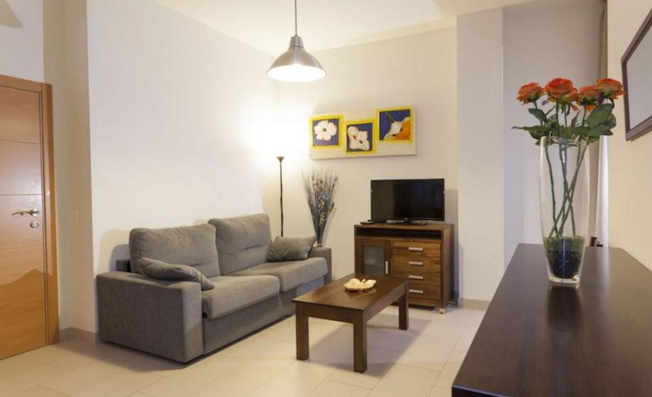 อปาร์ตาเมนโตส ฆิบรัลฟาโร Apartment มาลากา ภายนอก รูปภาพ